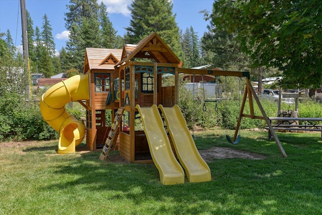 33348 Lakeview Ln, Valley, WA 99181 - view of jungle gym
