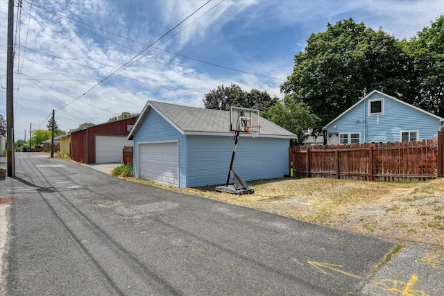 4526 N Walnut St, Spokane, WA 99205 - view of detached garage