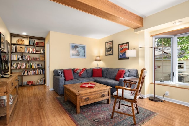 203 W 21st Ave, Spokane, WA 99203 - living area featuring wood finished floors and recessed lighting