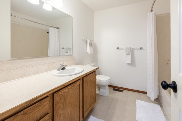 5622 E Sheffield, Colbert, WA 99005 - bathroom with vanity and backsplash