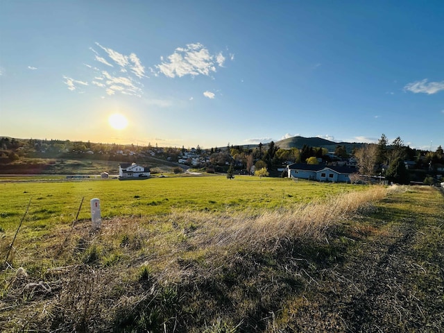435 S Skyline St, Tekoa, WA 99033