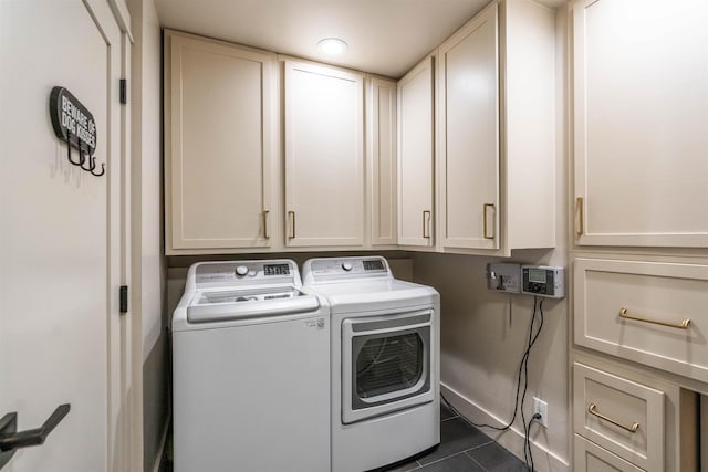 210 3rd St, Dover, ID 83825 - laundry area with washing machine and clothes dryer and cabinet space