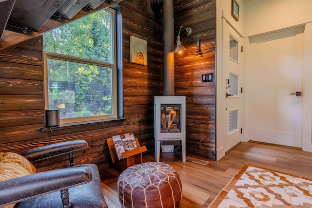 210 3rd St, Dover, ID 83825 - sitting room with wood finished floors