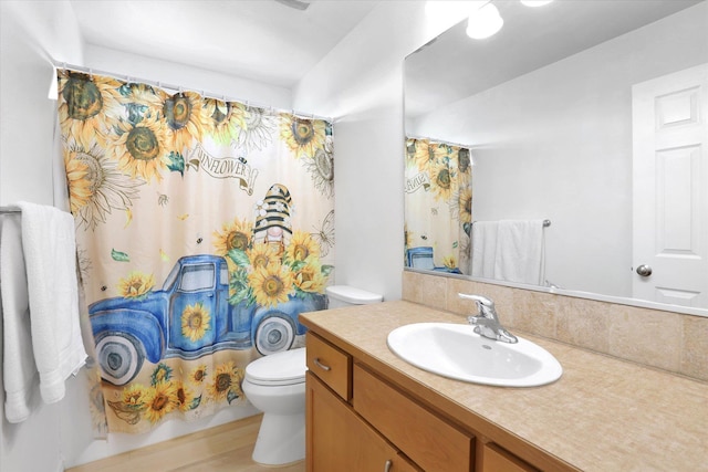 1707 E Vanetta Ave, Spokane, WA 99217 - full bath with vanity and a shower with curtain