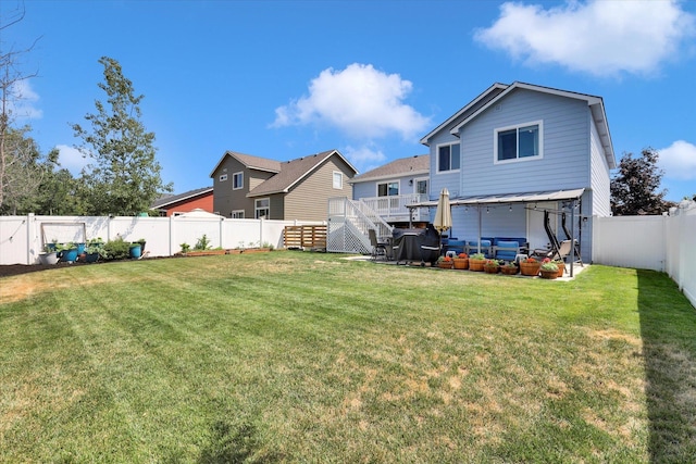 1707 E Vanetta Ave, Spokane, WA 99217 - rear view of house with a fenced backyard and a residential view