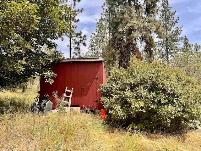 5720 W Riverview Ln, Deer Park, WA 99006