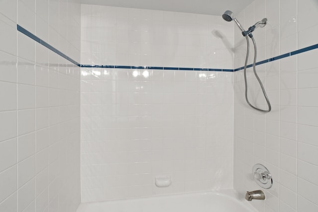 13419 N Whitehouse Ct, Spokane, WA 99208 - bathroom featuring shower / washtub combination