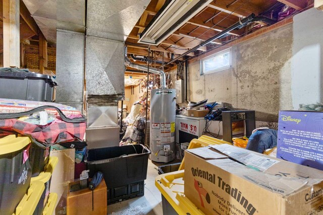 11816-11818 N Wall St, Spokane, WA 99218 - below grade area with water heater