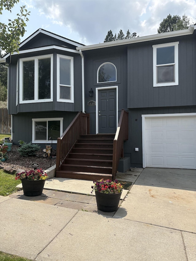 18108 E Crescent Dr, Greenacres, WA 99016 - bi-level home featuring an attached garage