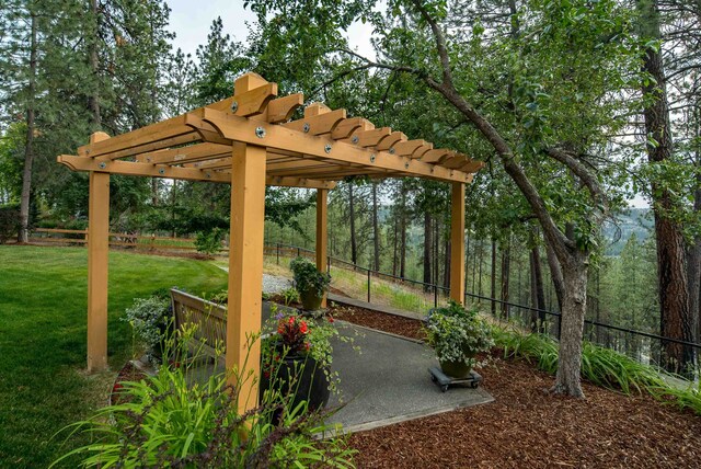 6414 S Helena St, Spokane, WA 99223 - photo 4