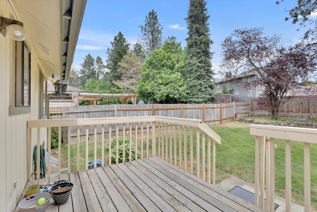 4319 S Myrtle St, Spokane, WA 99223 - deck with a fenced backyard