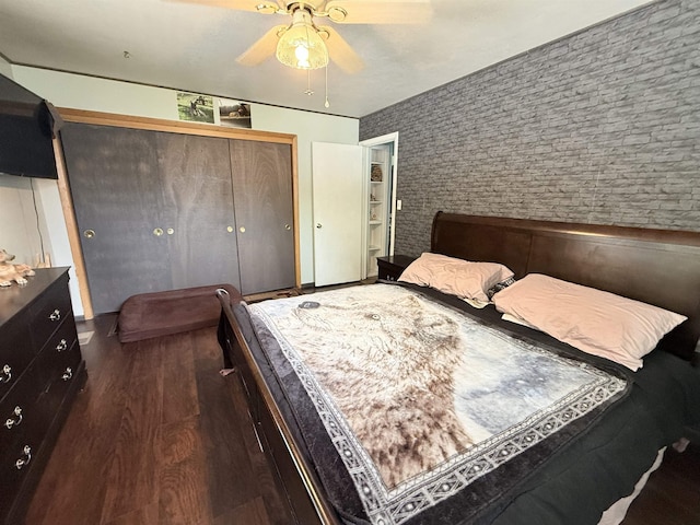 1710 E Crown Ave, Spokane, WA 99207 - bedroom with wood finished floors, a closet, and ceiling fan
