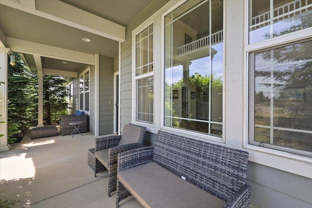 1716 W Country Hunt Ln, Spokane, WA 99224 - view of covered porch