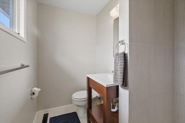 5318 N Walnut St, Spokane, WA 99205 - half bathroom featuring toilet and vanity