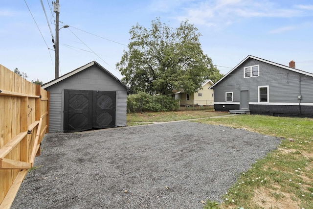 411 S Ferrall St, Spokane, WA 99202 - garage with a storage unit