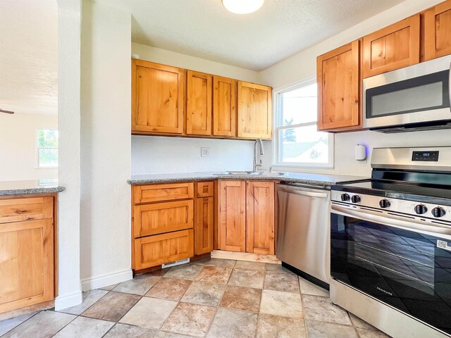 223 E Graves Rd, Spokane, WA 99218 - photo 13