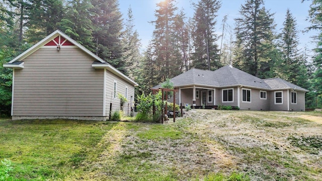 13306 N Muzzy Rd, Newman Lake, WA 99025 - back of house featuring a yard