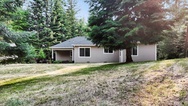 13306 N Muzzy Rd, Newman Lake, WA 99025 - view of front facade with a front lawn
