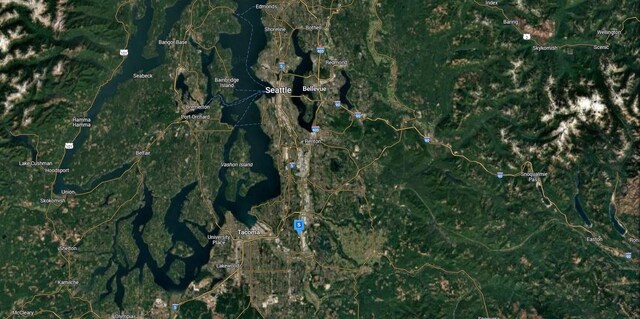 12710 128th Ave E, Wa, WA 98372