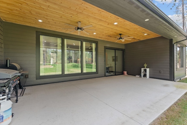 7617 S Cedar Rd, Spokane, WA 99224 - view of patio featuring ceiling fan