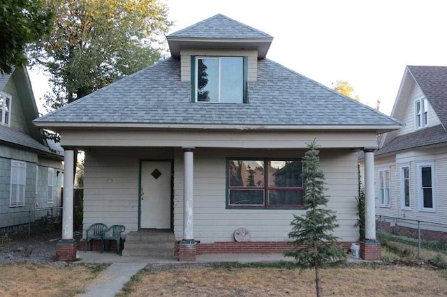 2613 W Gardner Ave, Spokane, WA 99201 - view of front of home with roof with shingles