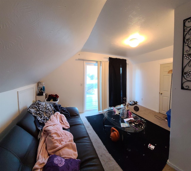 2613 W Gardner Ave, Spokane, WA 99201 - carpeted living room with vaulted ceiling