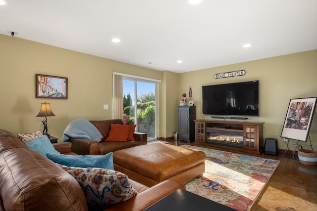 2820 S Galway Ln, Spokane Valley, WA 99037 - living room featuring recessed lighting and a glass covered fireplace