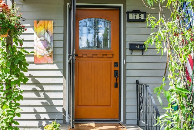 17 E 34th Ave, Spokane, WA 99203 - property entrance