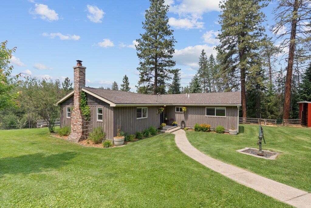 1020 W S Dragoon Dr, Colbert, WA 99005 - photo 1