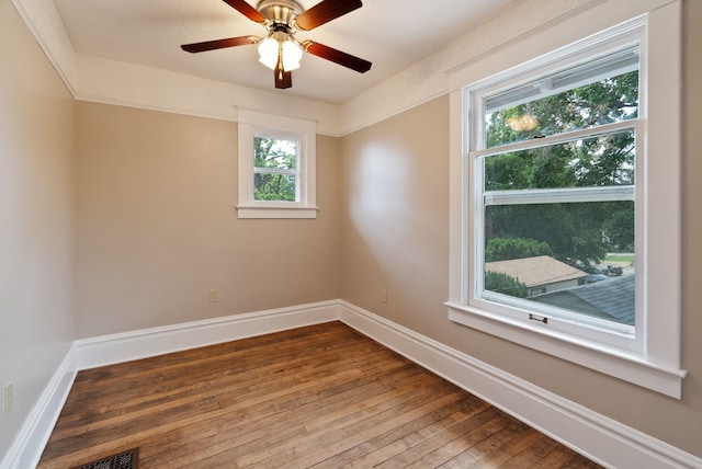 1315 N Hollis St, Spokane, WA 99201 - spare room with hardwood / wood-style floors and a ceiling fan