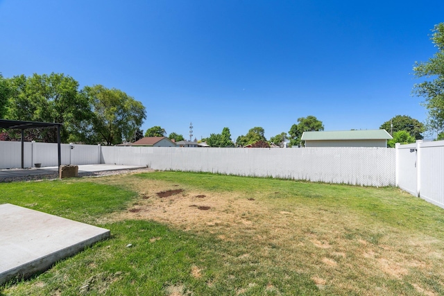 1819 N Center Ln, Spokane Valley, WA 99212 - fenced backyard featuring a patio area