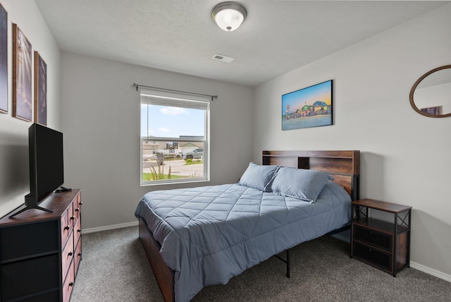 818 S Apple Pl, Spokane, WA 99224 - bedroom featuring carpet and baseboards