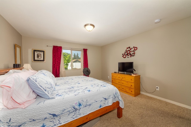 4017 E Hartson Ave, Spokane, WA 99202 - carpeted bedroom with baseboards