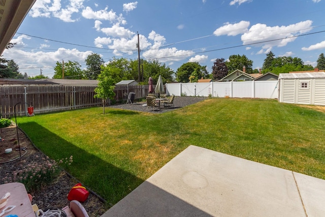 4017 E Hartson Ave, Spokane, WA 99202 - fenced backyard featuring a patio and a storage shed