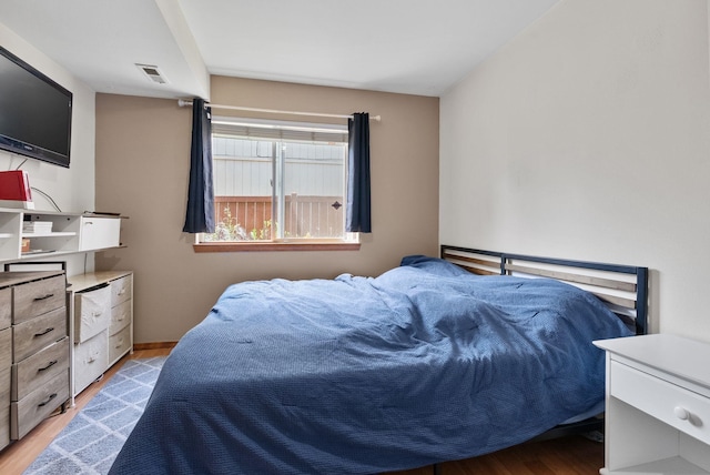 3224 E 42nd Ave, Spokane, WA 99223 - bedroom featuring light wood-type flooring