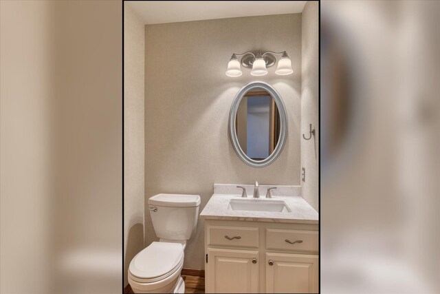 3023 S Winthrop Ln Unit 3023, Spokane, WA 99203 - bathroom featuring toilet and vanity