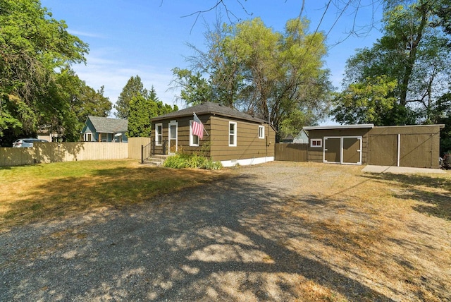8007 E Euclid Ave, Spokane, WA 99212 - view of front of property with an outbuilding