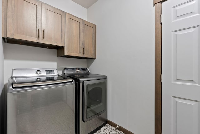 8814 E Clearview Ln, Spokane, WA 99217 - laundry room featuring cabinet space and washer and dryer