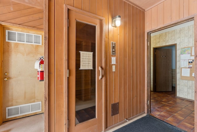 7878 N Wilding Dr # 32, Spokane, WA 99208 - sauna featuring wood walls