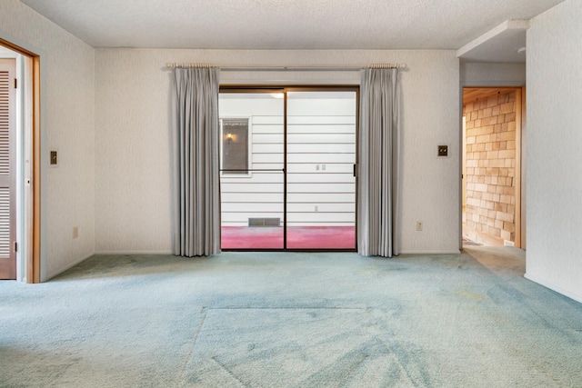 4112 S Hogan St, Spokane, WA 99203 - spare room featuring carpet flooring