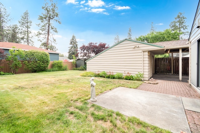 4112 S Hogan St, Spokane, WA 99203 - view of yard featuring a patio