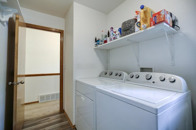 9713 E Whitman Ct, Spokane, WA 99206 - laundry area featuring separate washer and dryer and dark wood-style floors
