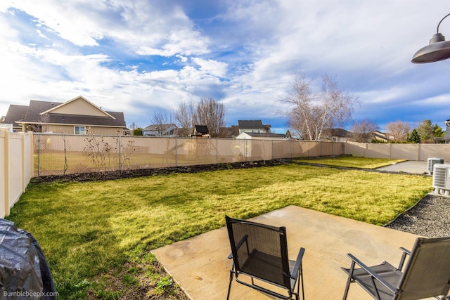 3640 S Clinton Rd, Spokane Valley, WA 99206 - fenced backyard featuring a patio area