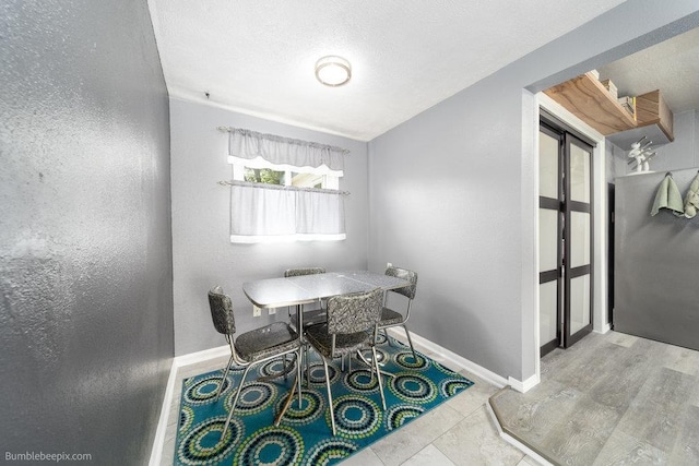 4128 E 22nd Ave, Spokane, WA 99223 - dining space with baseboards