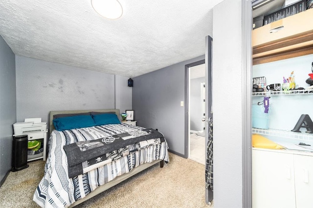 4128 E 22nd Ave, Spokane, WA 99223 - carpeted bedroom featuring a textured ceiling