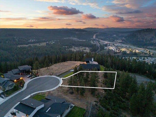 5211 S Falcon Point Ct, Spokane, WA 99224