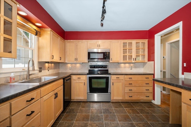 2507 S Hatch St, Spokane, WA 99203 - photo 9