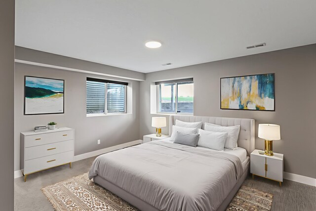 2804 W Johannsen Rd, Spokane, WA 99208 - bedroom featuring light colored carpet