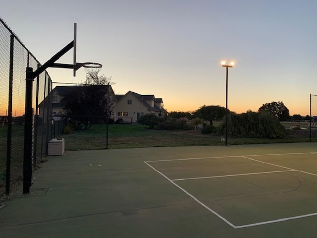 2804 W Johannsen Rd, Spokane, WA 99208 - view of basketball court with community basketball court