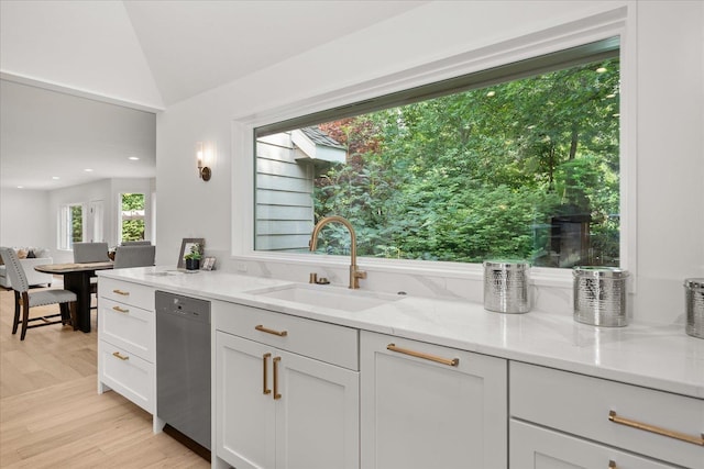 910 E Donegal Ave, Spokane, WA 99223 - photo 16